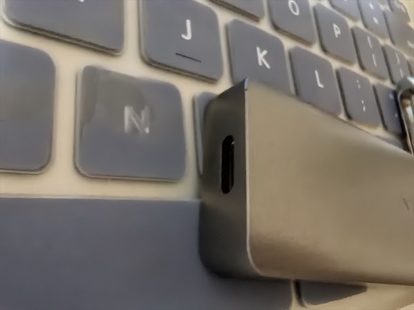 Type-C母头:连接未来的插座新篇章