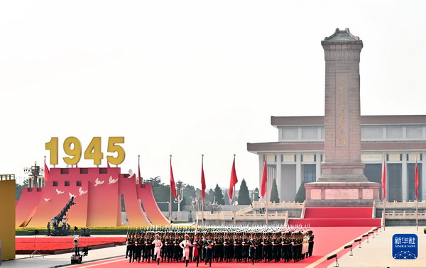 观阅兵盛典 铸企业精魂——步步精科技开展爱国主义教育活动